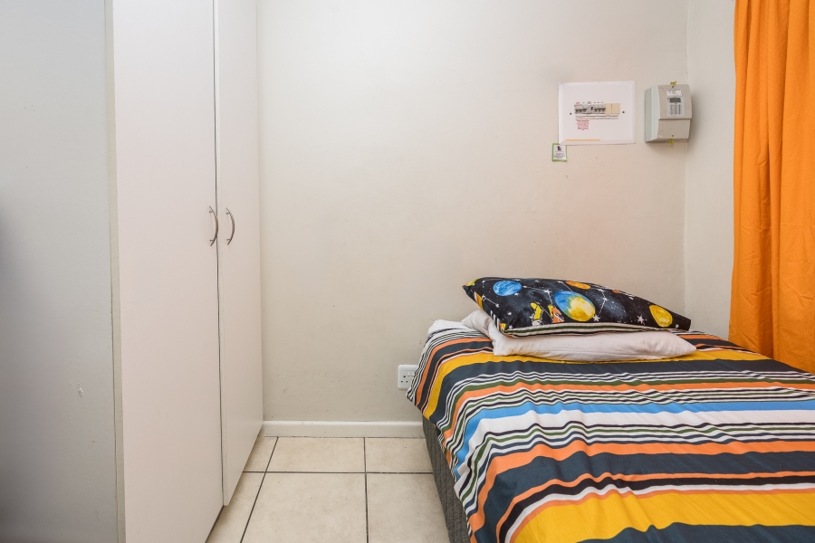 To Let 2 Bedroom Property for Rent in Stellendale Western Cape